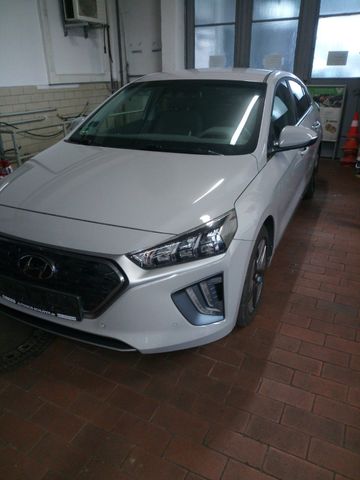 Hyundai HYUNDAI IONIQ HYBRID ADVANTAGE PAKET EZ 10...