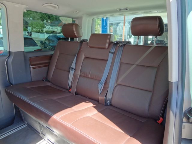 Fahrzeugabbildung Volkswagen T5 Multivan/Highline/4-Motion/AHK/Xenon/Leder/St