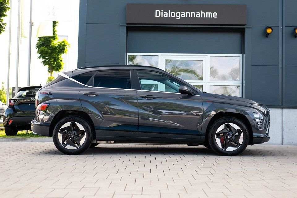 Fahrzeugabbildung Hyundai KONA Elektro TREND el. Heck