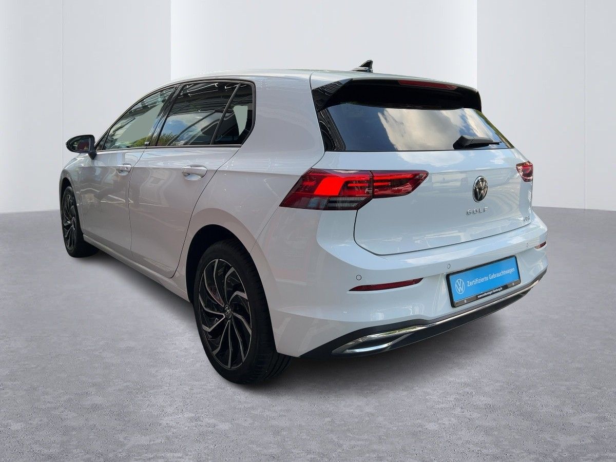 Volkswagen Golf - Bild 3
