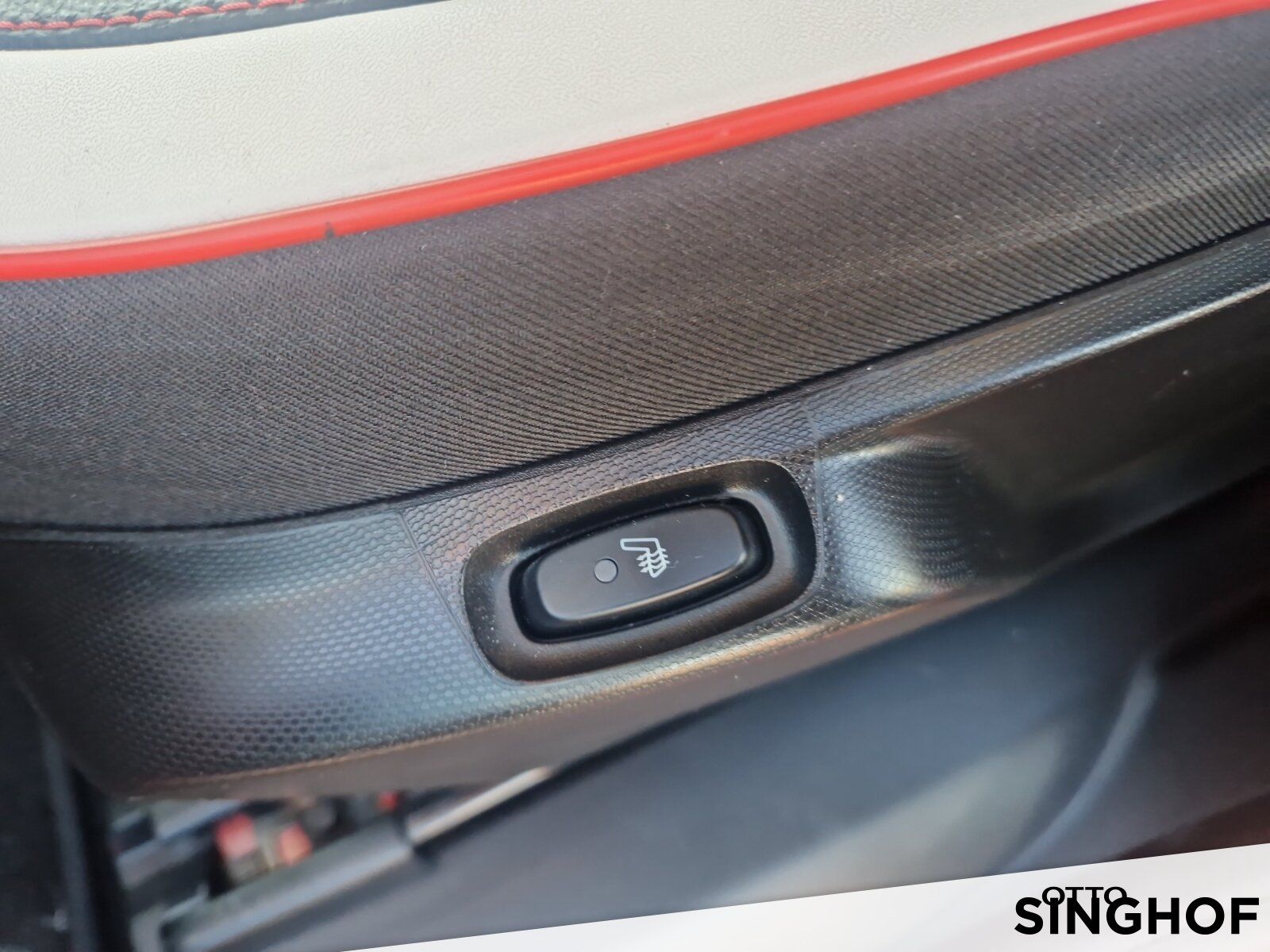 Fahrzeugabbildung Renault Twingo Intens TCe 90 EDC