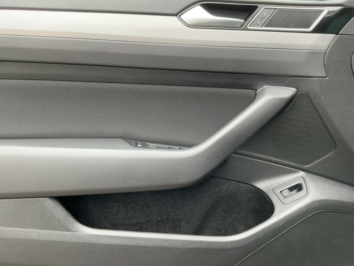 Volkswagen Passat Variant - Bild 19