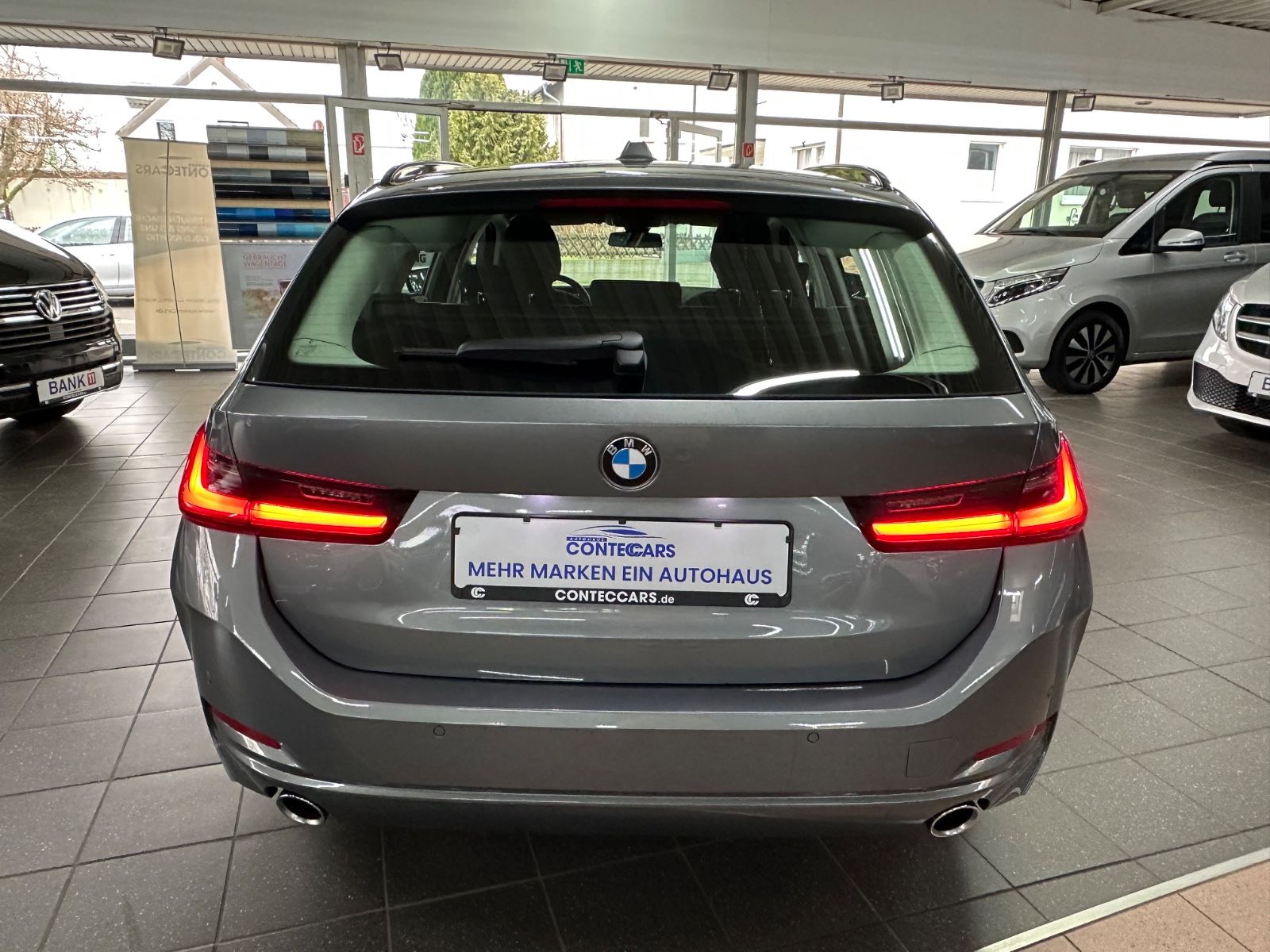 BMW 318 d Touring Facelift+Driving Assistant+Curved foto 9