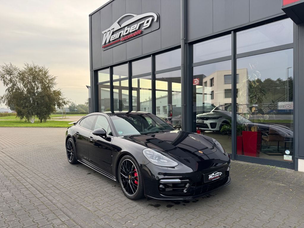 Image of Porsche Panamera
