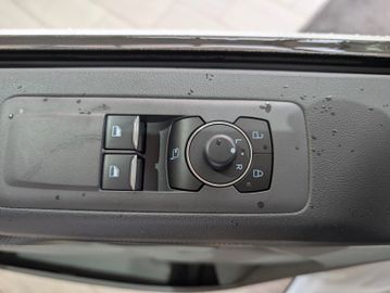 Ford Transit Custom Trail 2,0l Allrad Automatik!