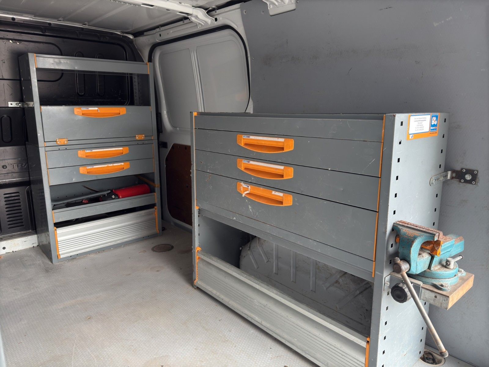 Fahrzeugabbildung Ford Transit Kasten 330K*Kamera*Tempomat*AHK*Werkbank