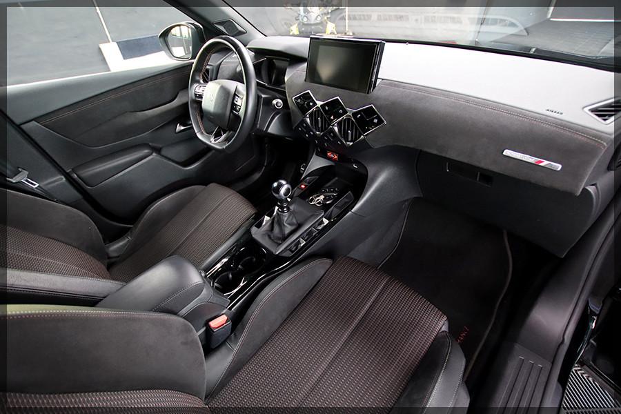 DS Automobiles DS3 DS 3 Crossback Performance Line ANDROID