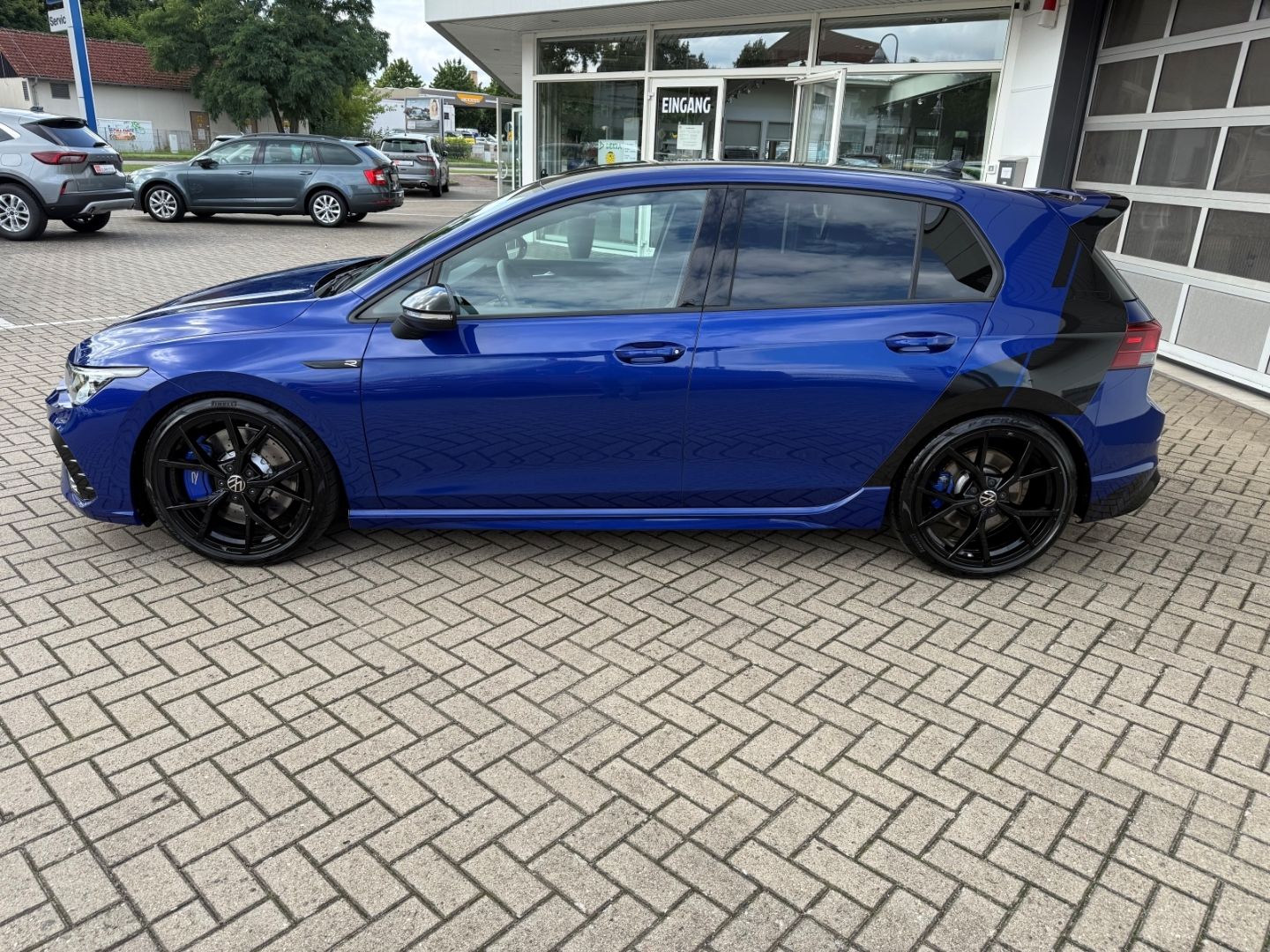 VW Golf R Performance 4M 2.0TSI APR Akra Nappa H&K - Image 3