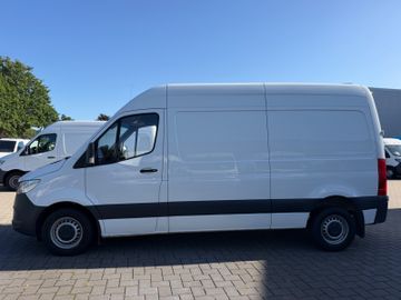 Mercedes Sprinter - 2