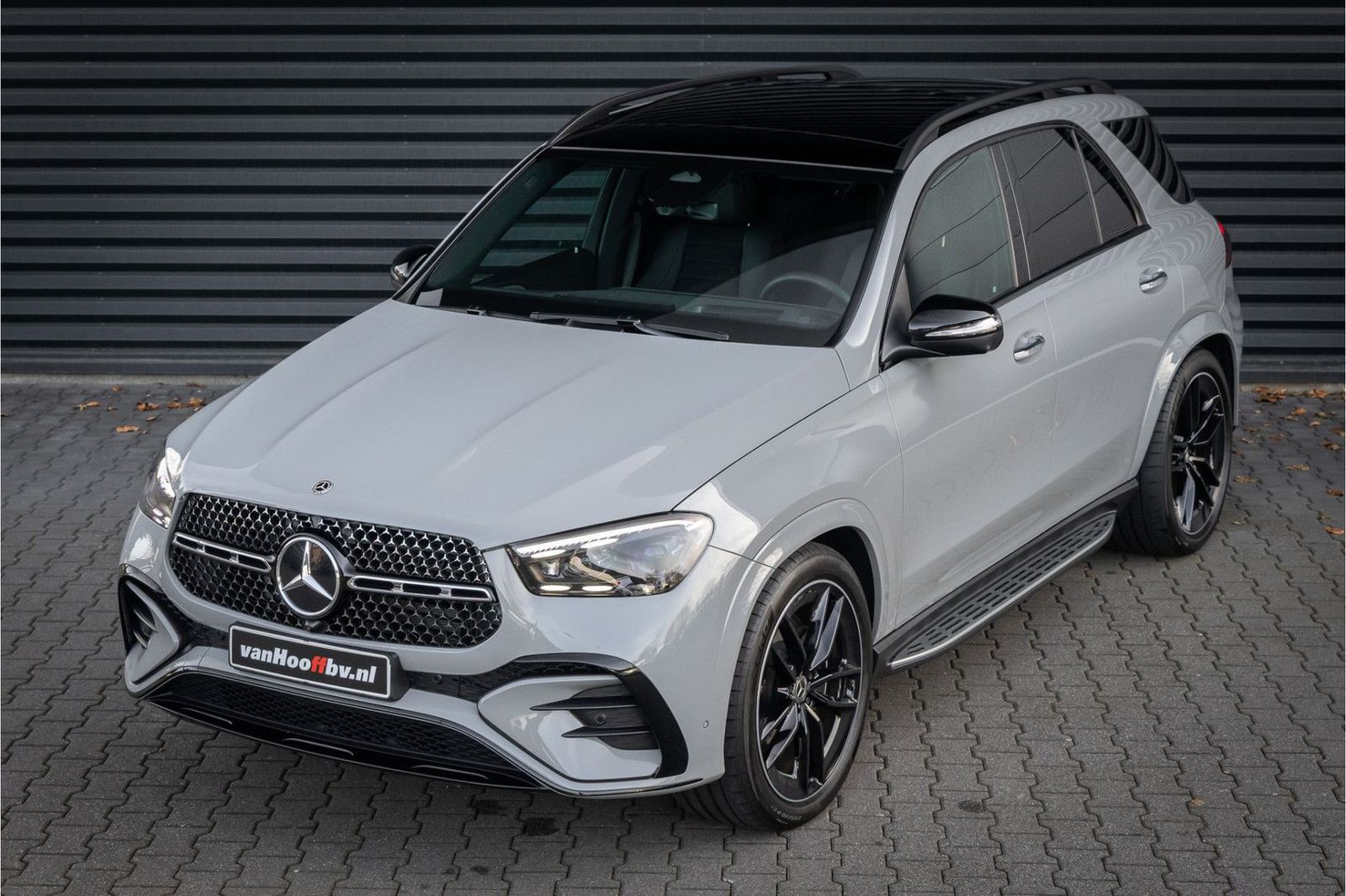 Mercedes-Benz GLE 450 d 4MATIC AMG Line Alpingrau - Head-up - imagem 2