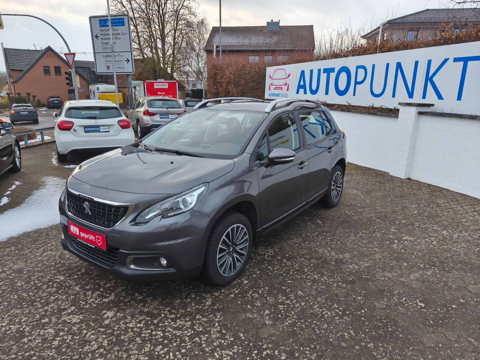 Peugeot 2008 Active *AHK*SHZ*PDC*