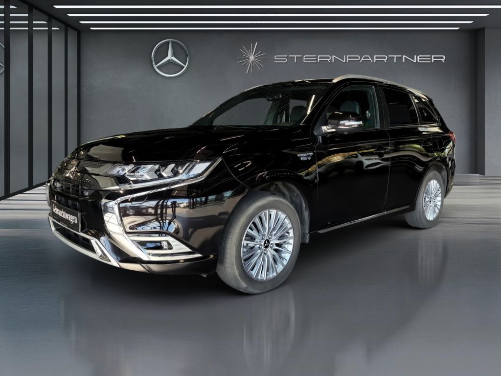 Mitsubishi Outlander PHEV Plus Spirit 4WD 360°+STHZG+LEDER