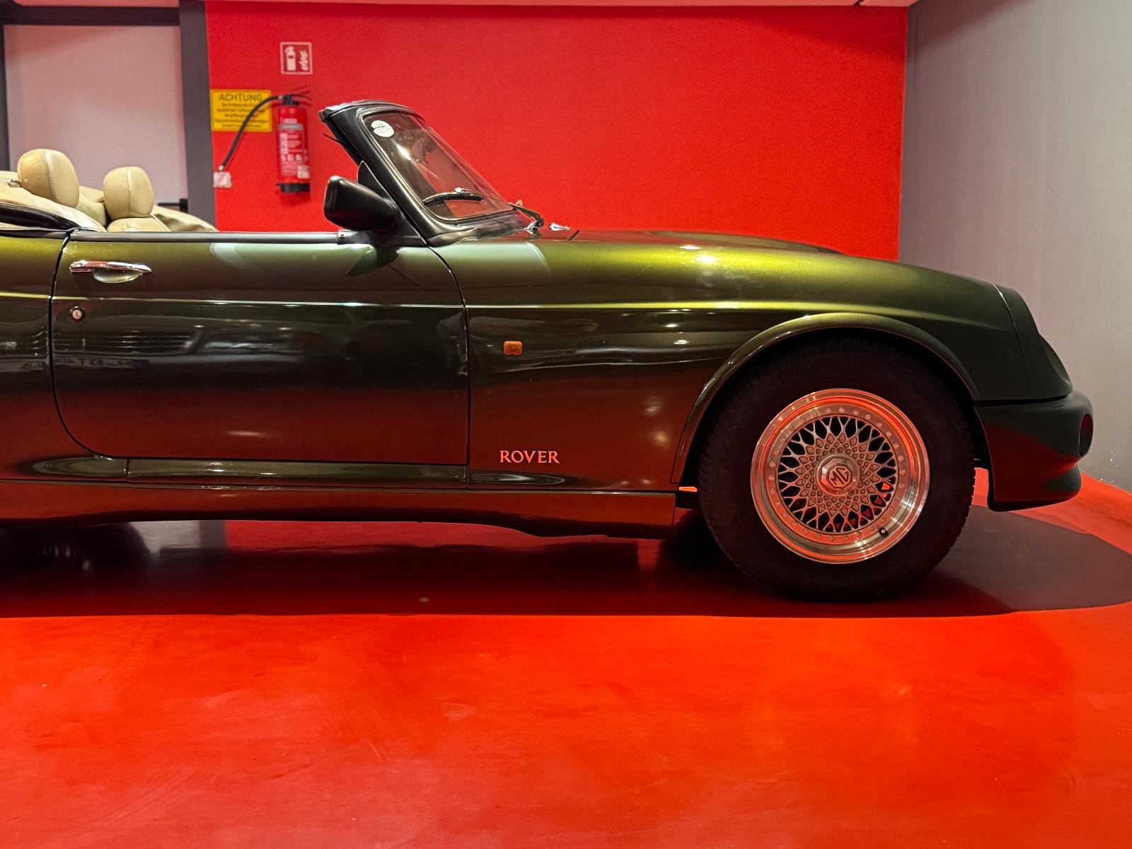 MG RV8/4.0 V8 190 PS/ROADSTER/RHD/DEUTSCHE PAPIERE!