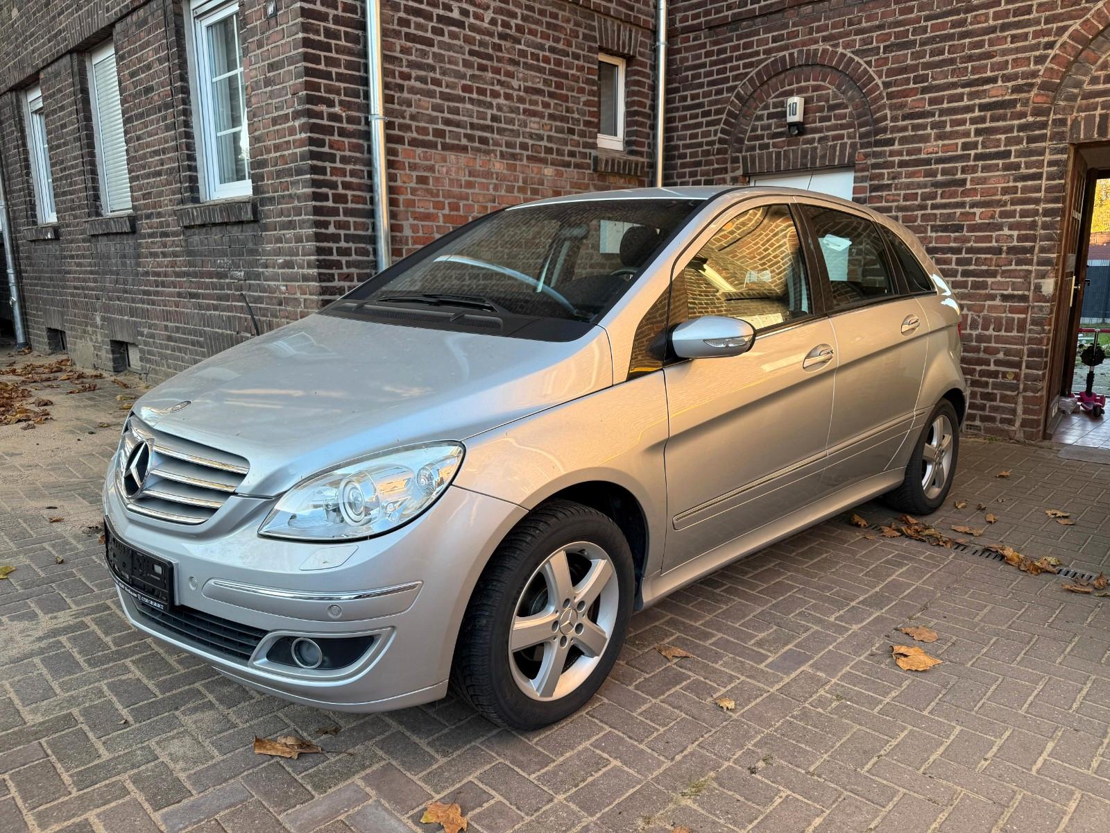 Mercedes-Benz B170 2005 — photo 14