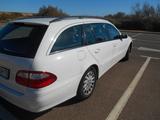 Mercedes-Benz E 220 CDI T CLASSIC Classic Autom. - gebrauchte Mercedes-Benz E 220 aus dem Jahr 2003