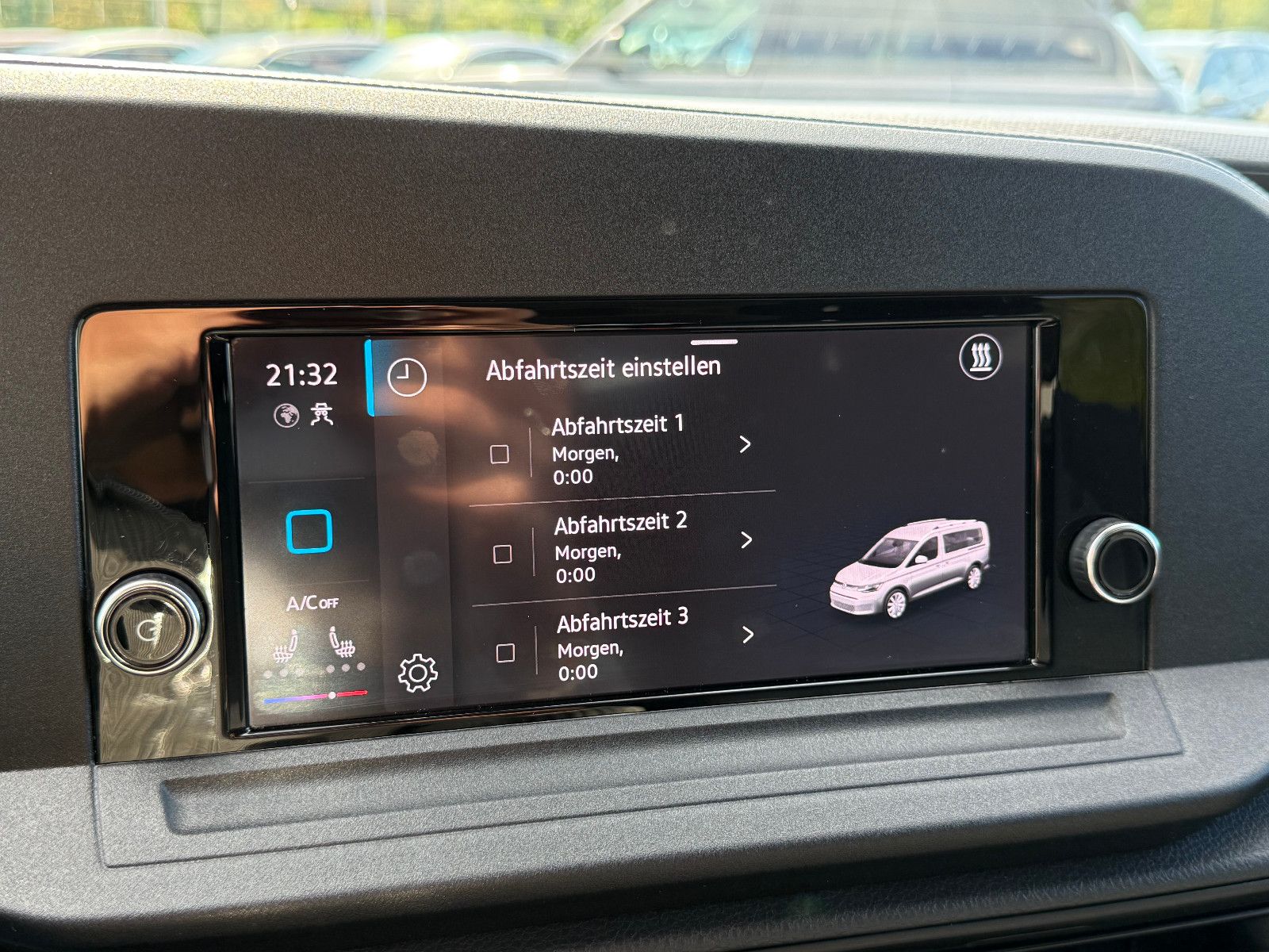 Fahrzeugabbildung Volkswagen Caddy California Maxi DSG ACC AHK LED Kam Sthz