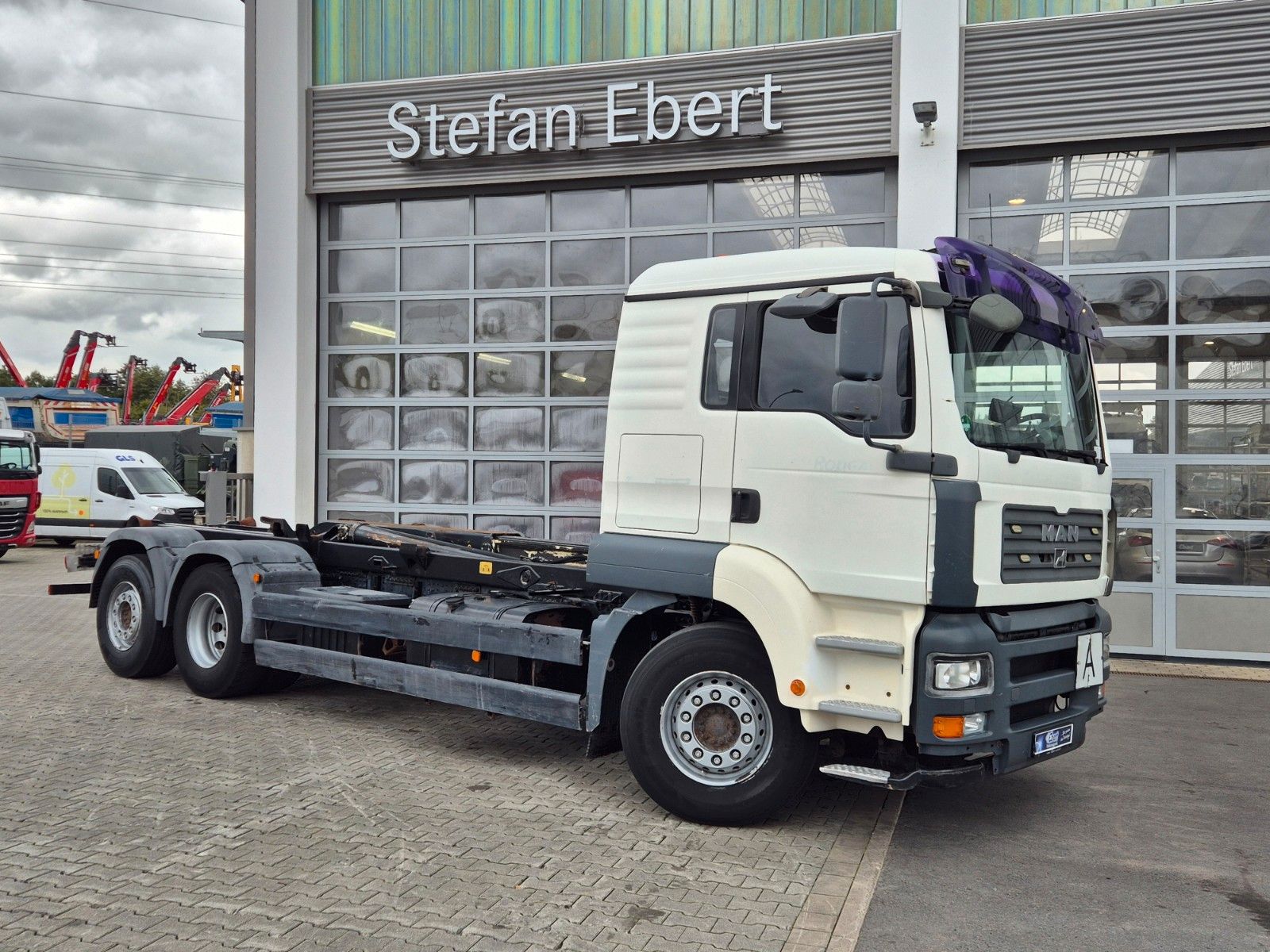 Fahrzeugabbildung MAN TGA 26.440 6x2-2 BL Meiller RK 20.70 Bett