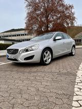 Volvo S60 2.0 | 5 Zylinder | Navi | Xenon ... - Volvo S60: 2.5
