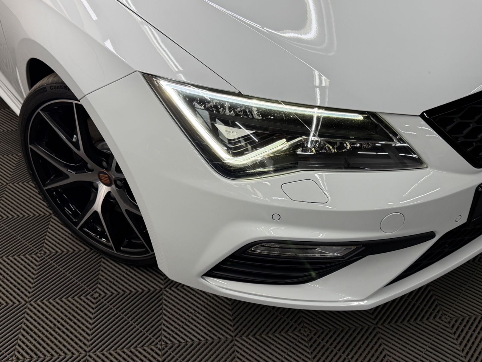 Seat Leon Cupra*Edition Silver*VIRTUAL*ACC*BEATS*LED* imagem 3