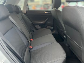 Volkswagen Polo VI United NAVI Active Info-Display