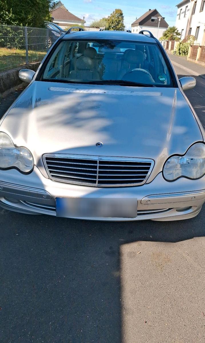 Mercedes-Benz  2006 — photo 7