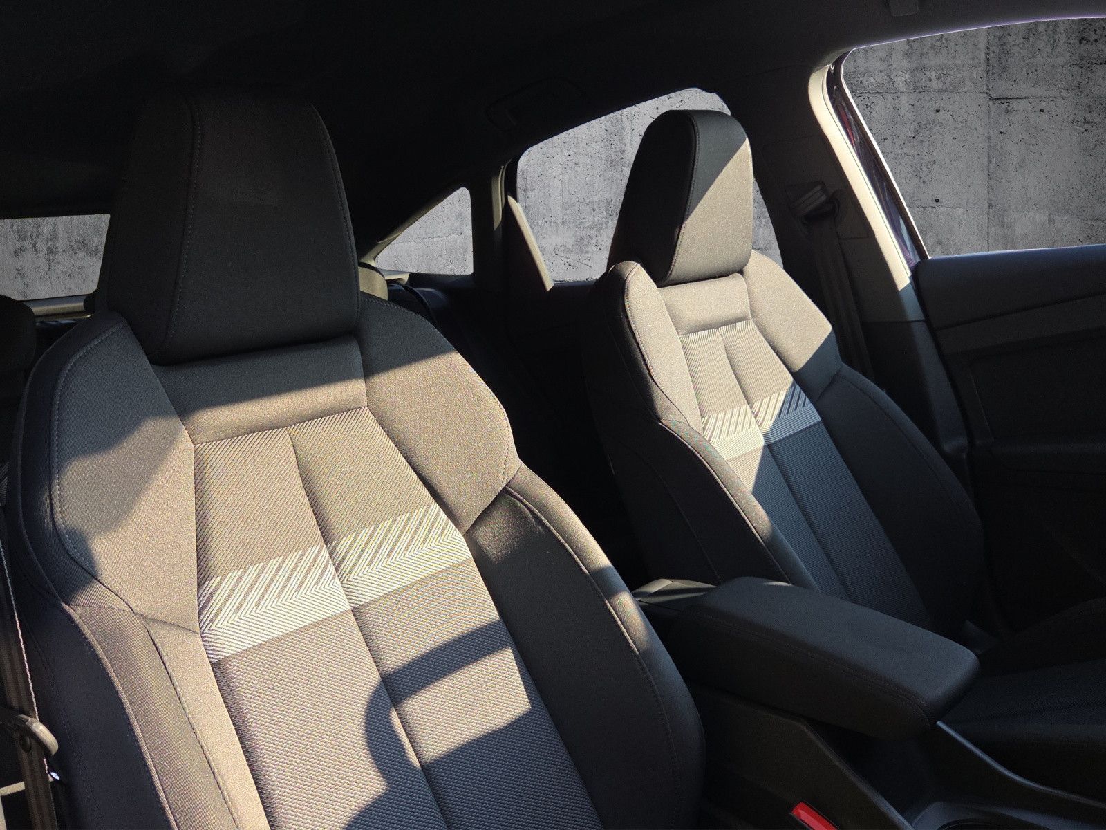 Q4 Sportback 40 e-tron 150 kW 82 kWh 1-Gang AHK