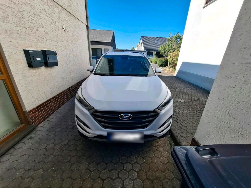 Image of Hyundai TUCSON