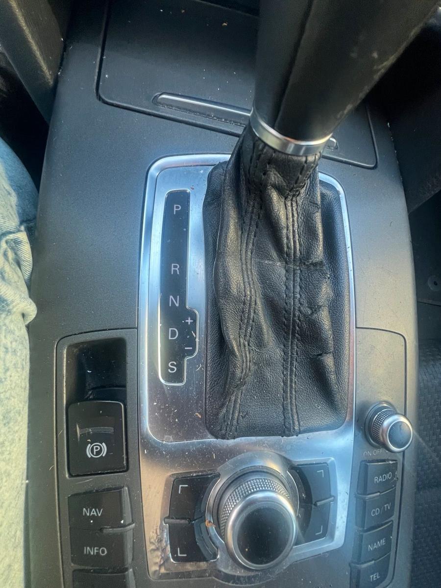 Audi A6 2005 — photo 9
