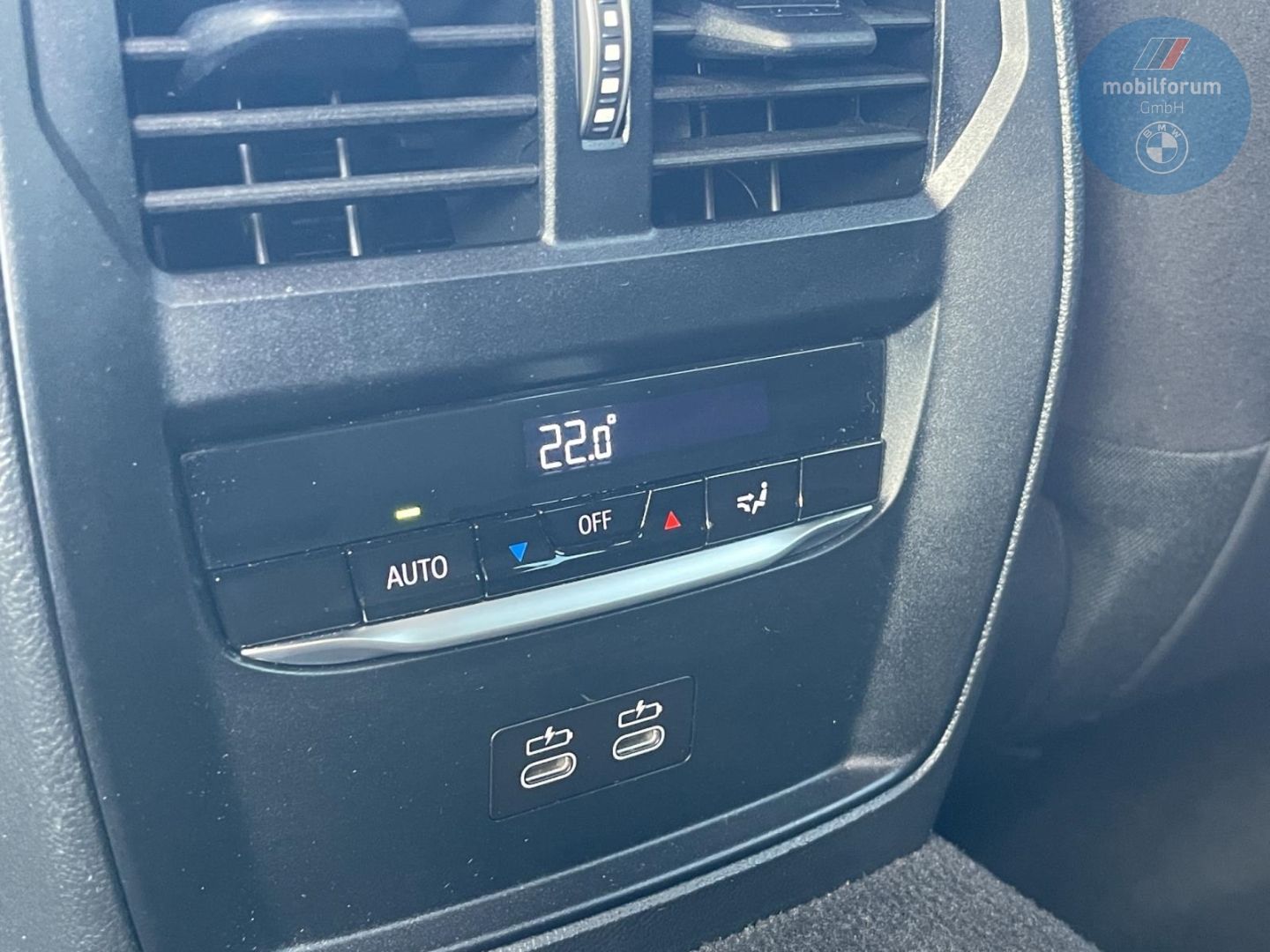 BMW 320 i M-Sport AHK ACC 360 Kamera Memory Sitz foto 23