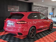 Fahrzeugabbildung Porsche Cayenne GTS *SPORTDESIGN* (BOSE/PANO/CHRONO/PASM