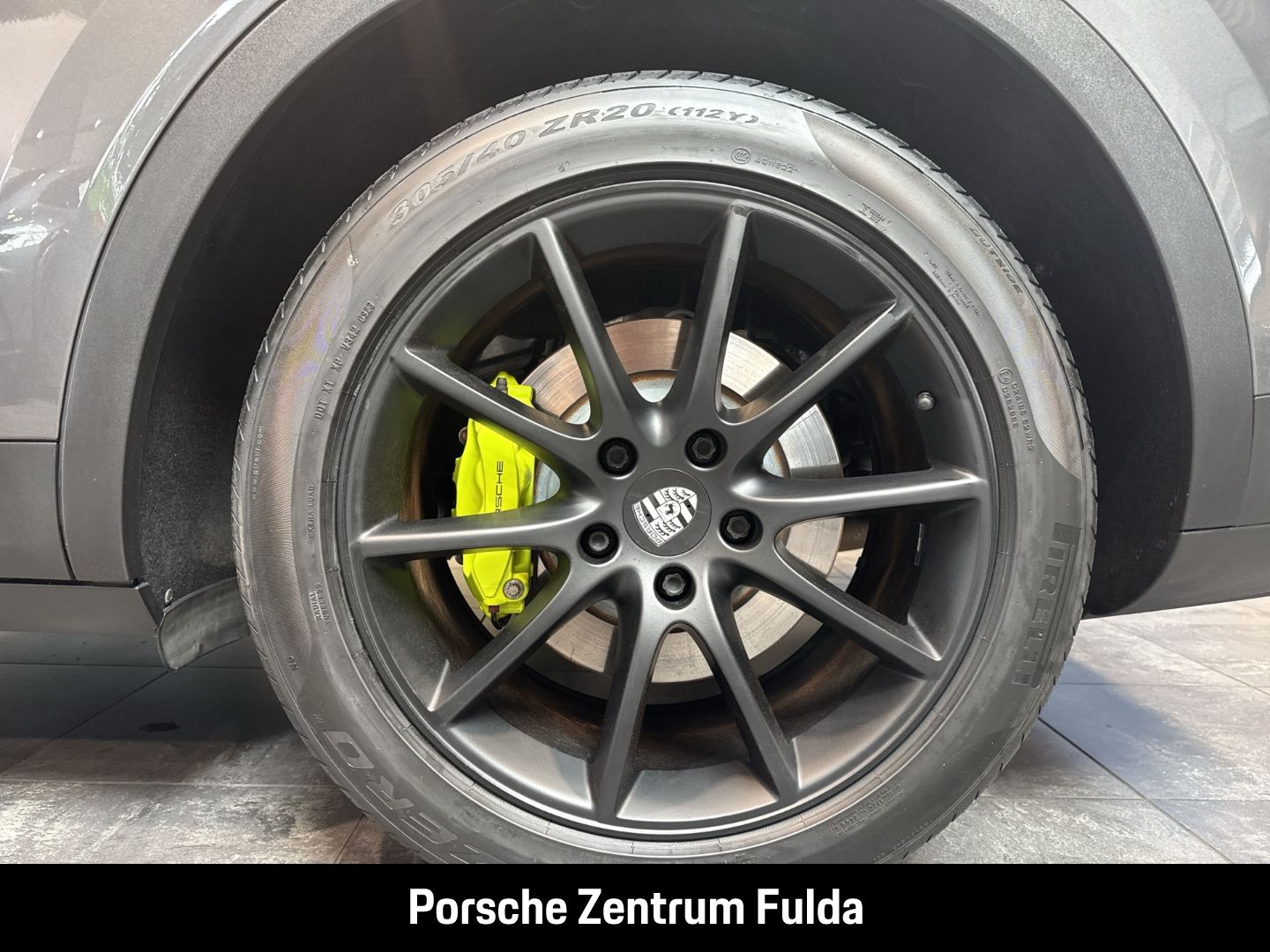 Porsche Cayenne E-Hybrid Surround-View Luftfederung foto 6