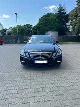 Mercedes-Benz E 250 CDI BlueEFFICIENCY AVANTGARDE AVANTGARDE - Mercedes-Benz E 250 mit Diesel-Antrieb: Limousine, E250 Cdi Avantgarde Blueefficiency