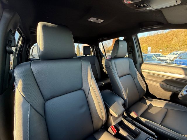 Toyota Hilux DC 2.8 MHEV 4×4 Invincible JBL *SOFORT*