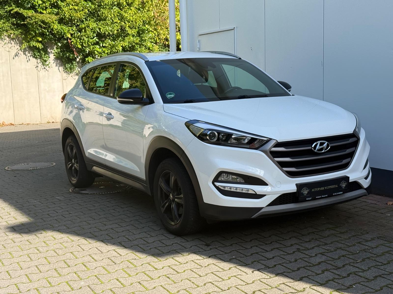 Hyundai Tucson blue Passion 2WD*NAVI*KAMERA*97.000KM
