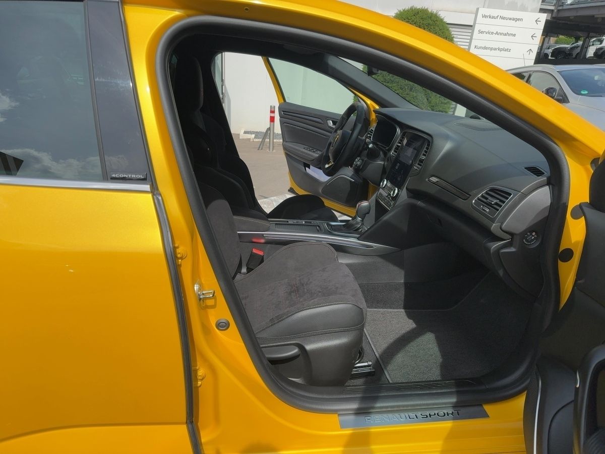 Fahrzeugabbildung Renault Megane R.S. TROPHY TCe300 EDC 9.900 km Original