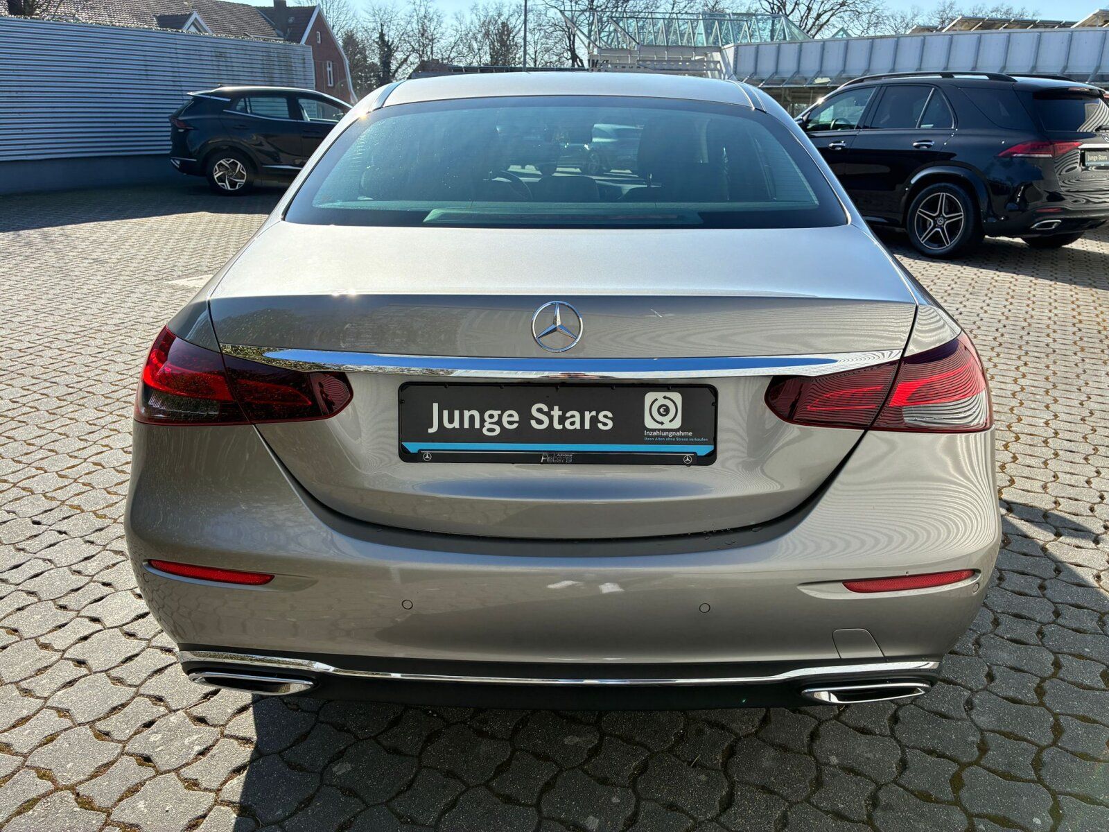 Mercedes-Benz E 220d Exclusive MBUX/Widescreen/LED/RFK/Ambient foto 25