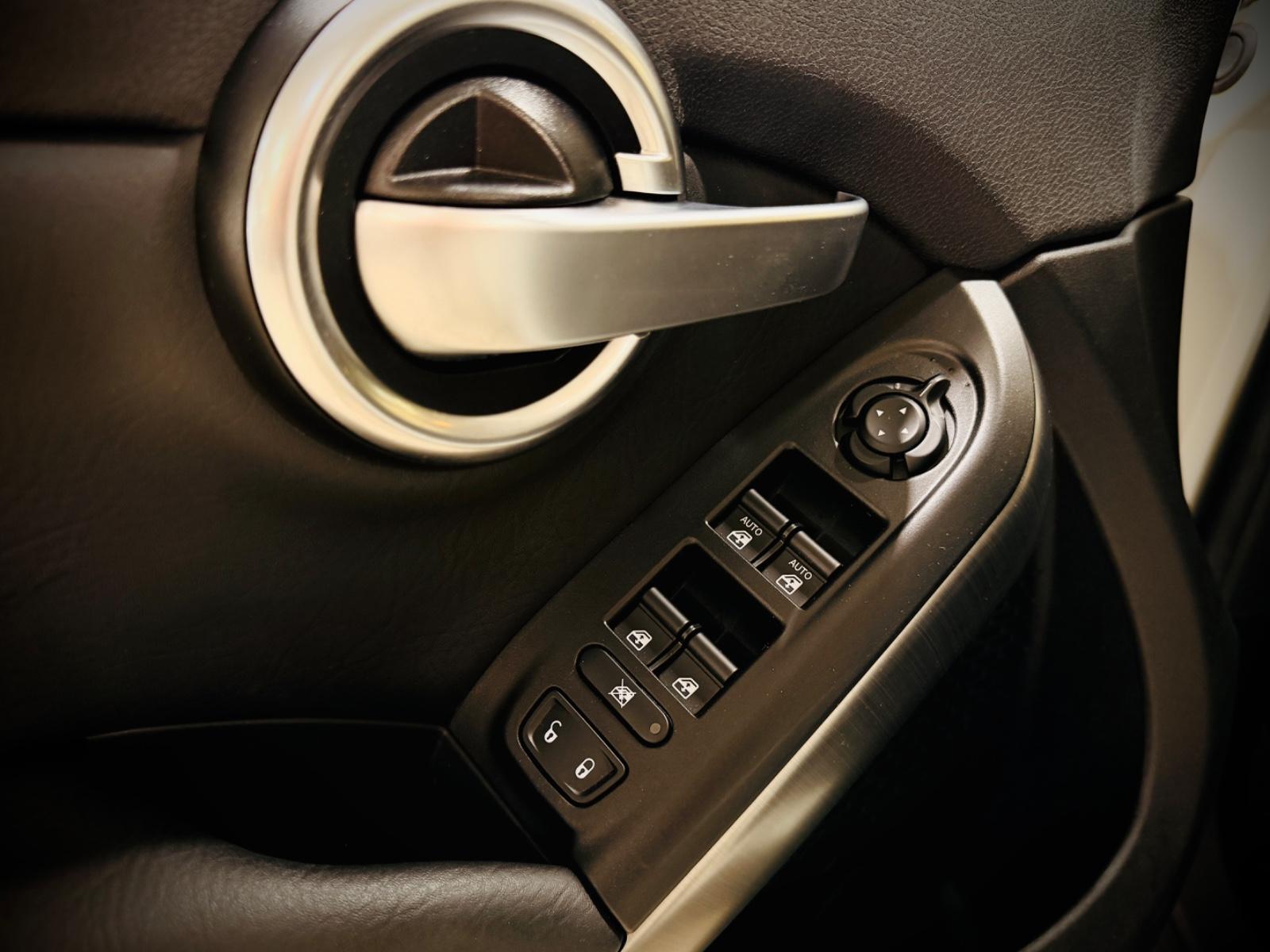Fiat 500X Lounge |XENON|NAVI|LEDER|1.HAND|PDC