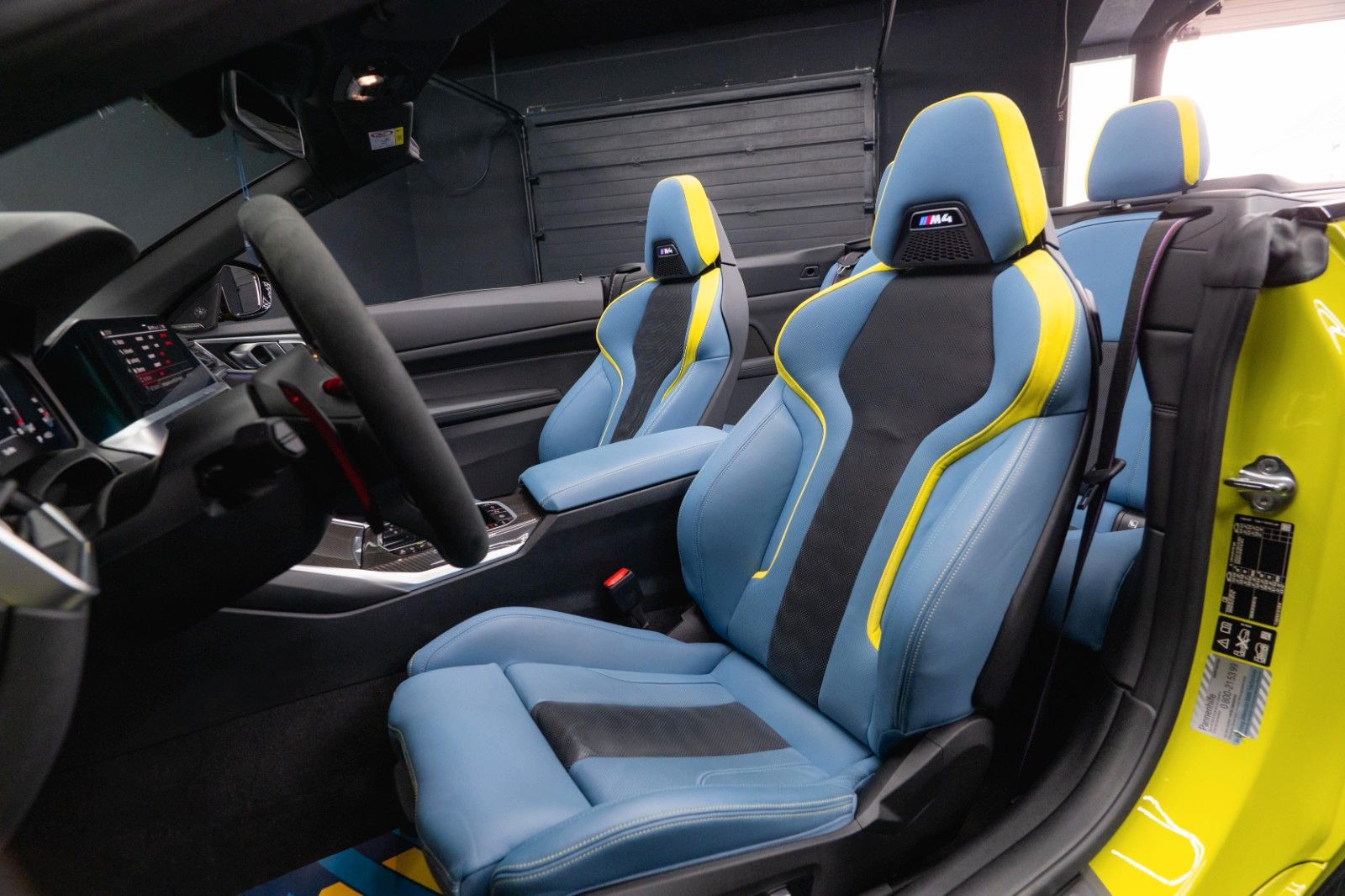 Fahrzeugabbildung BMW M4 Cabrio xDrive Competition AC Schnitzer LASER