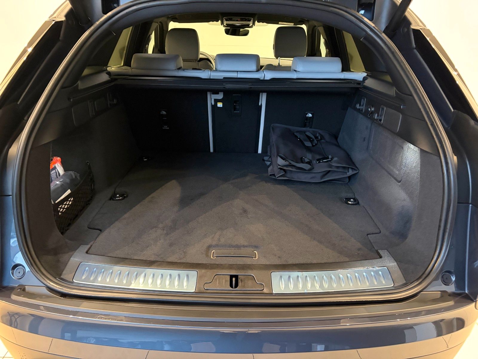 Land Rover Range Rover Velar - Bild 10