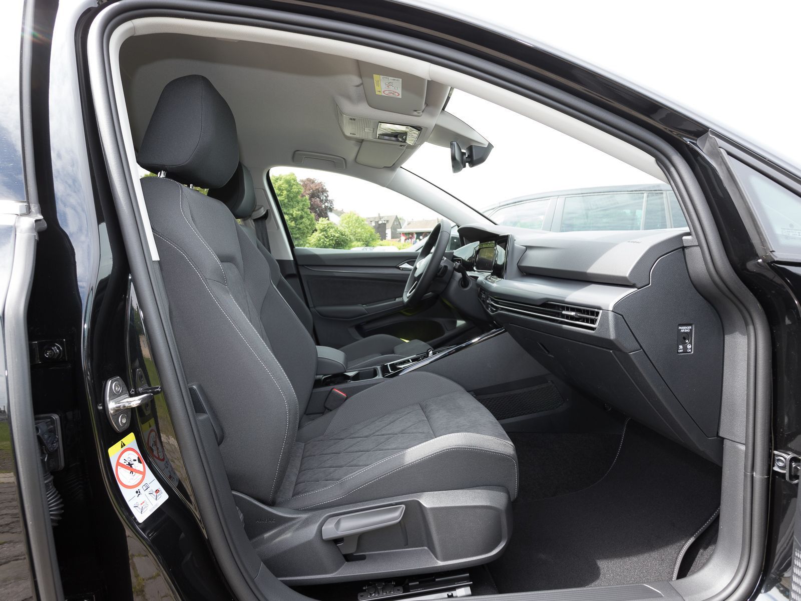 Volkswagen Golf Variant 2.0 TDI DSG STYLE NAVI LED KAMERA S foto 4