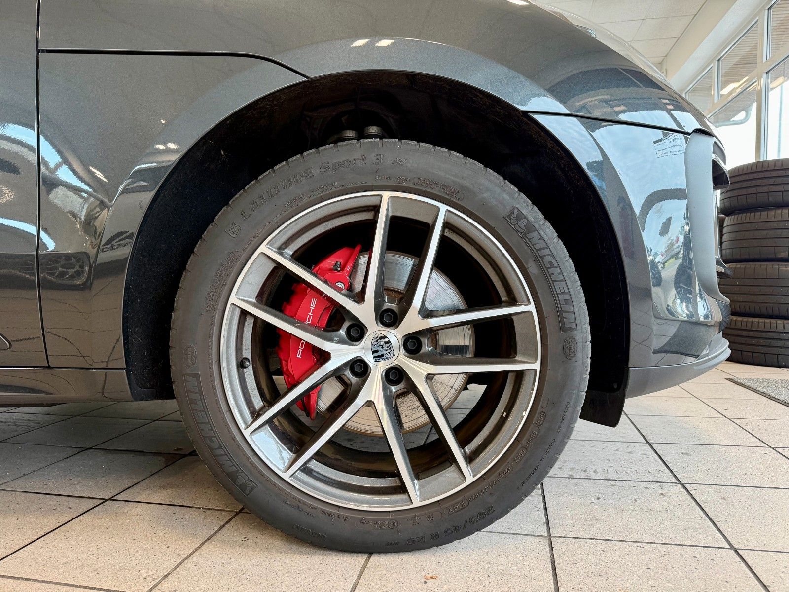 Fahrzeugabbildung Porsche Macan S Keyless/BOSE/360View/SportChrono