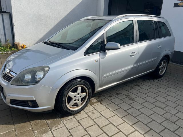 Opel Zafira B Basis