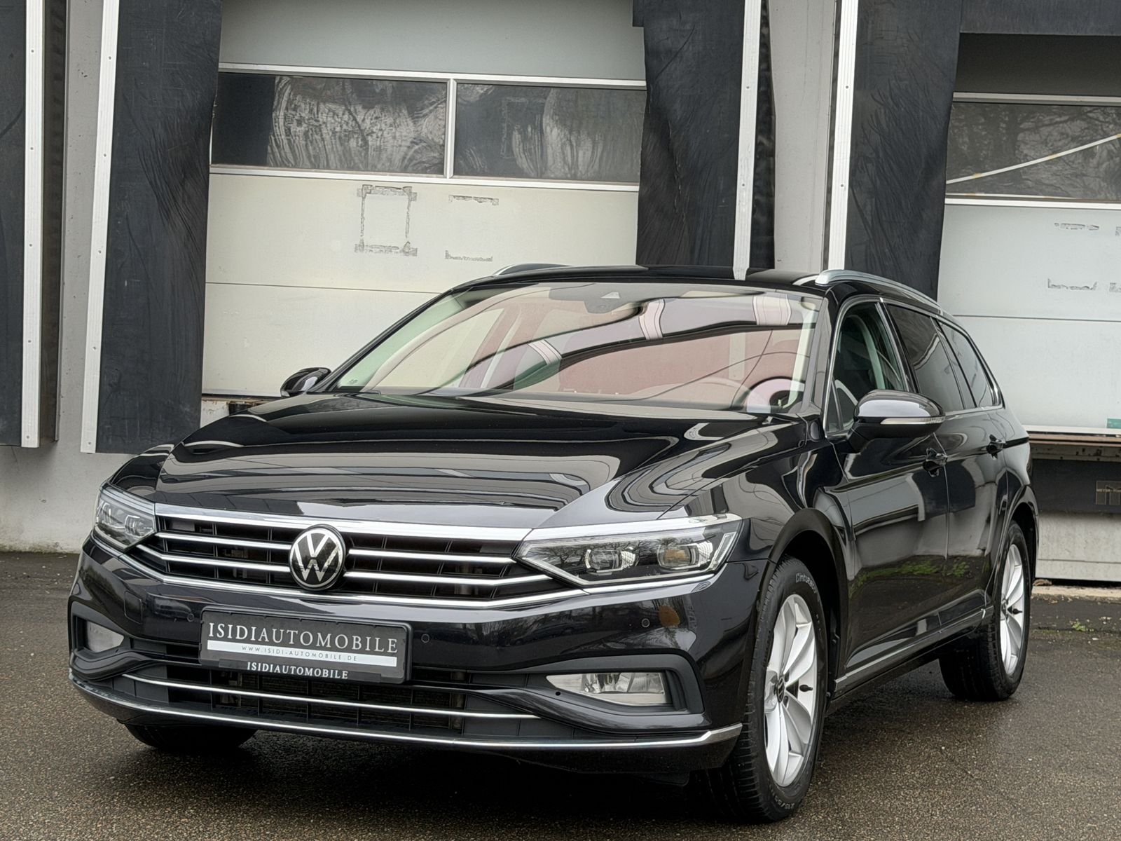 VW Passat Elegance ACC Matrix-LED Rü-Kamera Massage