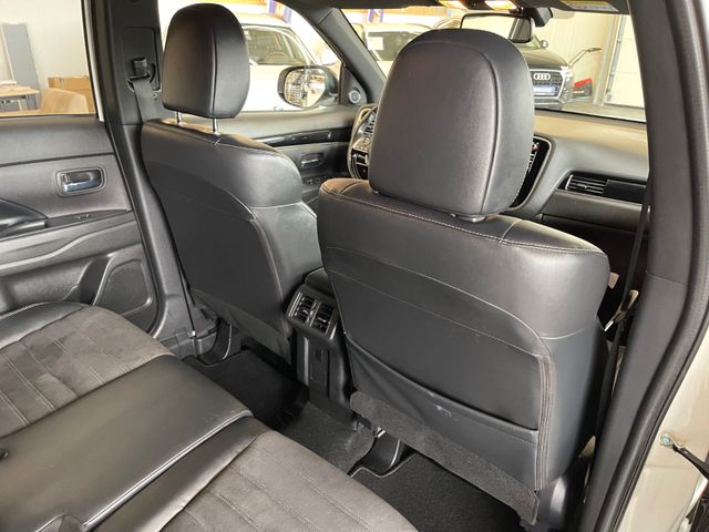 MYAUTOCENTER – Gebraucht- und Jahreswagen mit Werkstattservice in Pfaffenhofen Mitsubishi Outlander Active+ 4WD *1. Hand*AHK*Bi-LED*