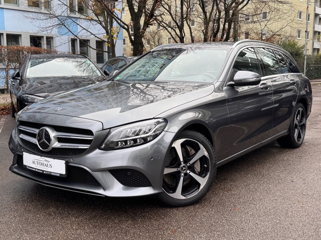 Image of Mercedes-Benz C 300