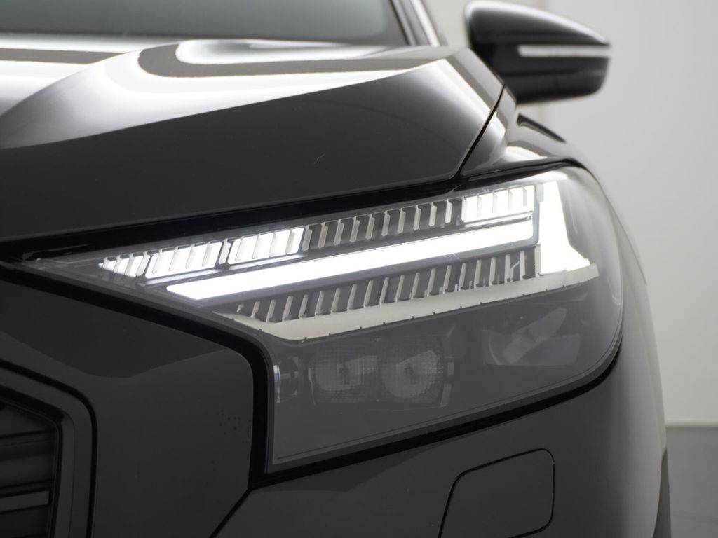 Audi Q4 e-tron 35 Launch edition S Competition 55 kWh