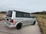 Volkswagen T6 California Coast 30 Years Edition - silberne Volkswagen T6 California