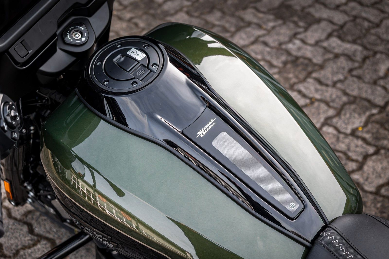 Fahrzeugabbildung Harley-Davidson Street Glide FLHX MY26 117 CUI