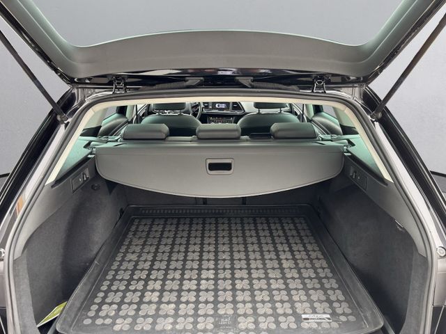 Leon ST FR *PANODACH+NAVI+LEDER+SEAT SOUND+AHK*