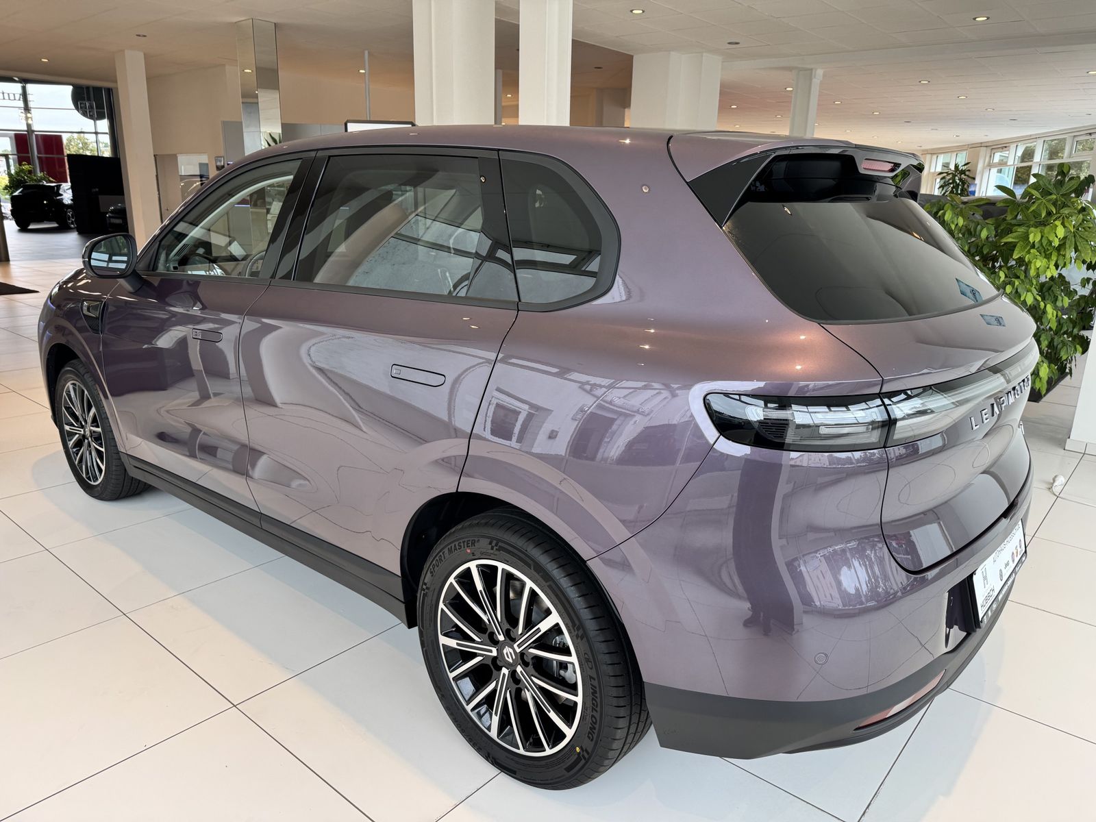 Leapmotor Andere - Bild 4